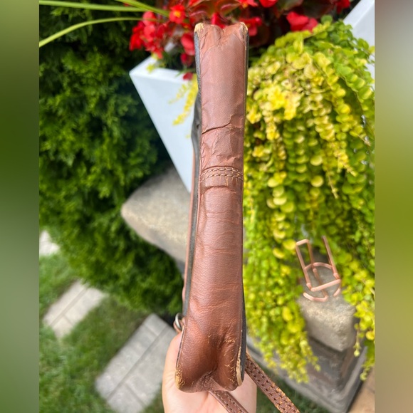 Louis Vuitton vintage sports pouch🌙 - Picture 7 of 15